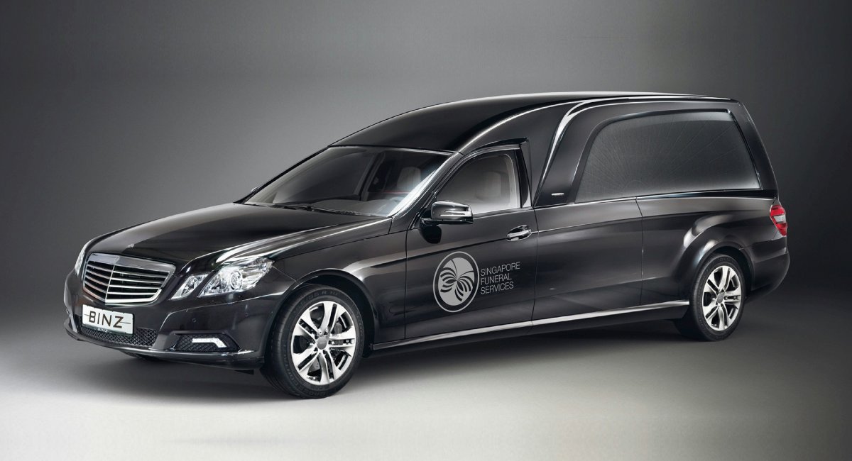 Катафалк Мерседес e class