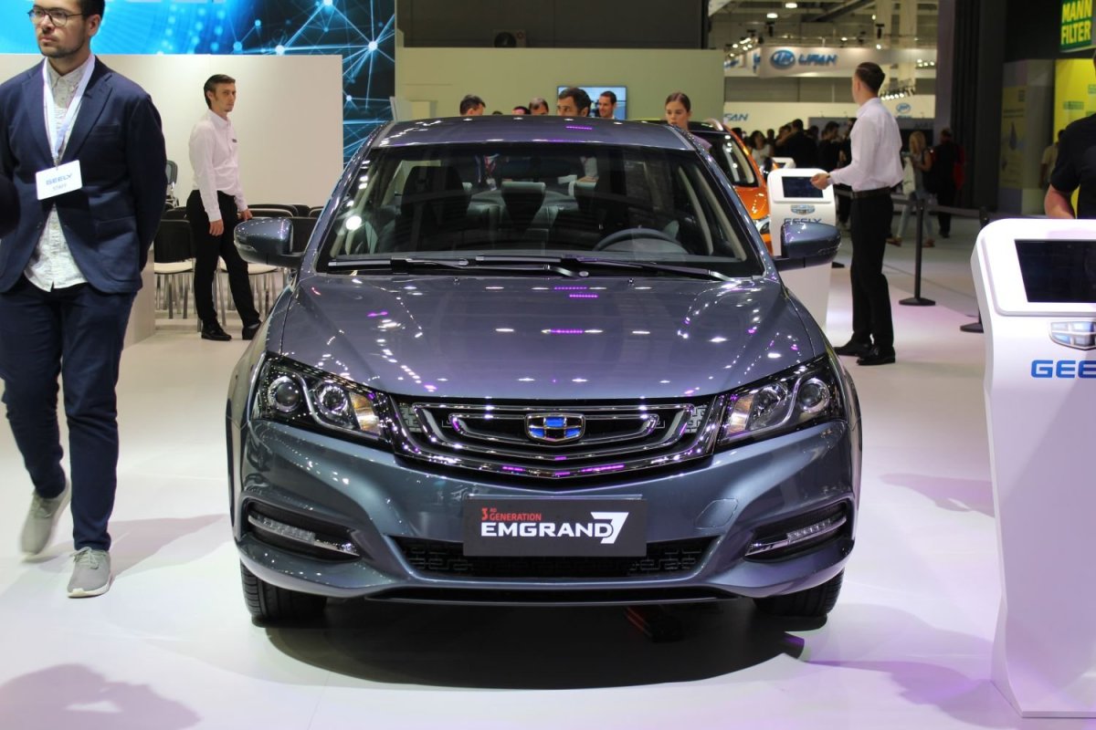 Новый Geely Emgrand 2022