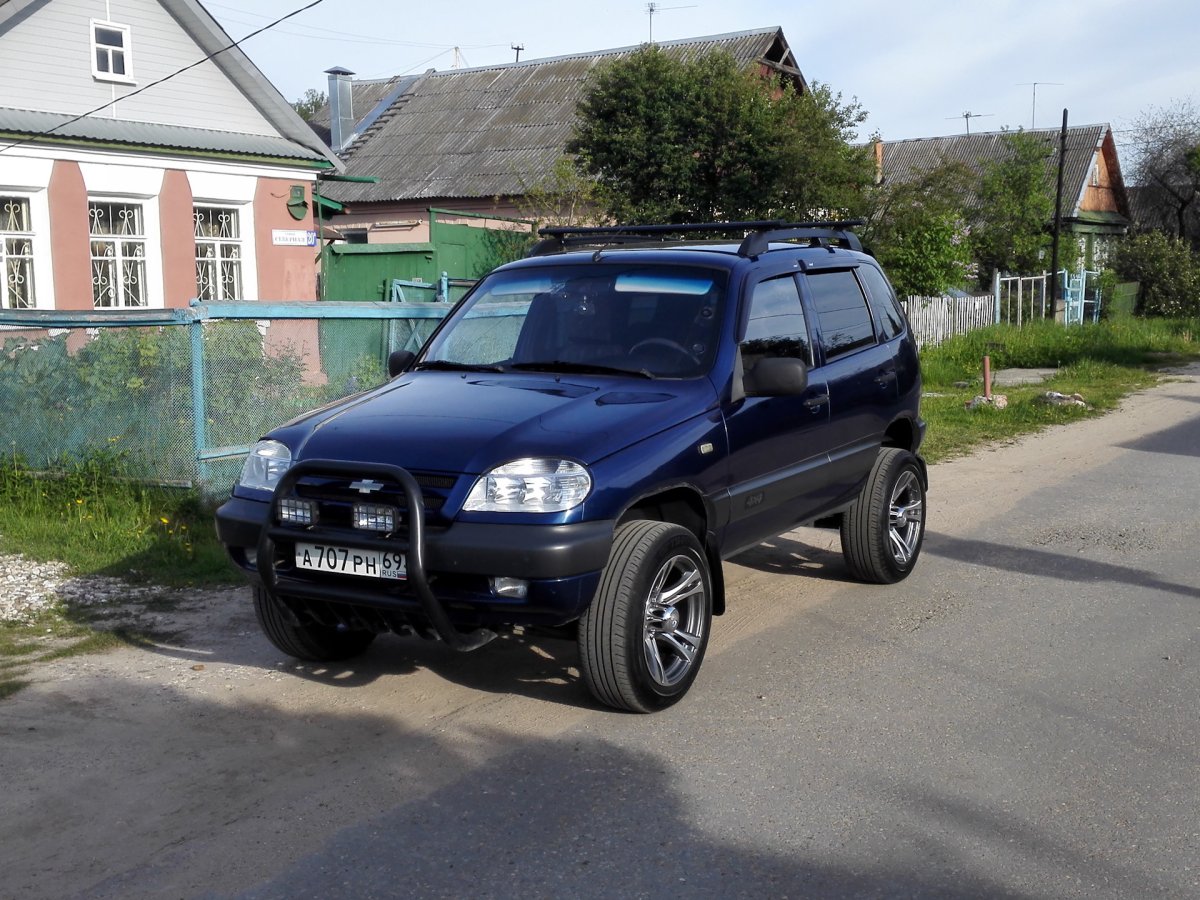 Niva Chevrolet 2007 обвес