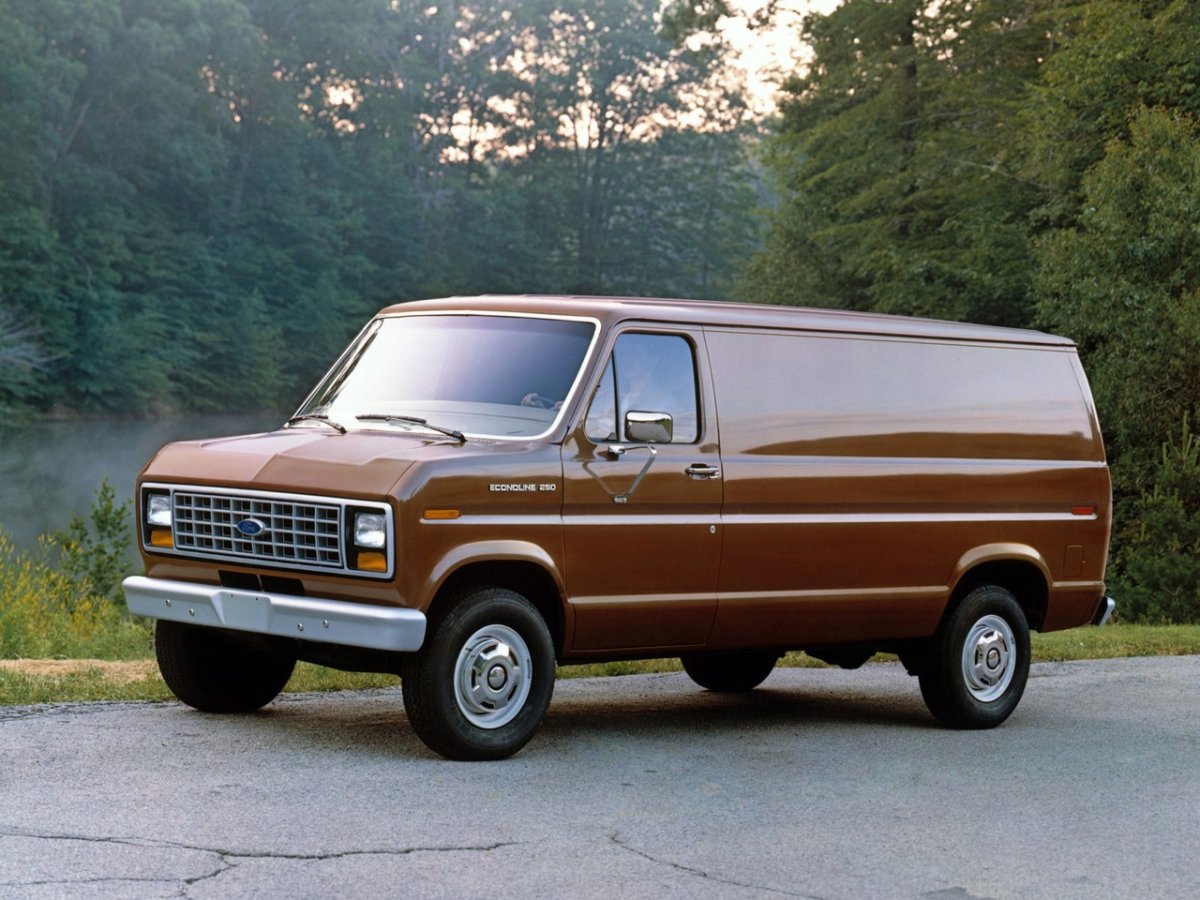 1986 Ford Econoline van