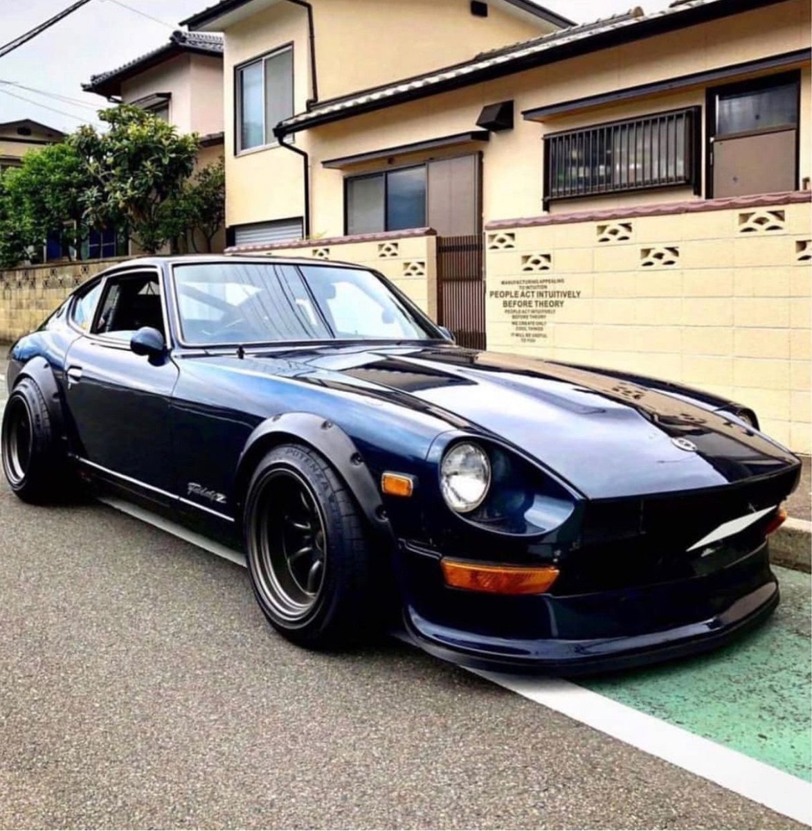 Nissan Fairlady 280z