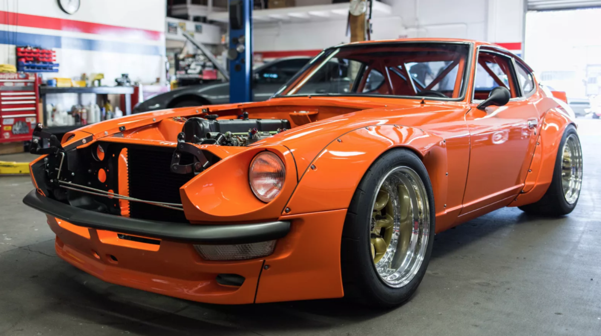 Datsun 240z Rocket Bunny