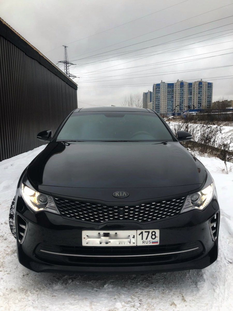 Kia Optima k5 черная