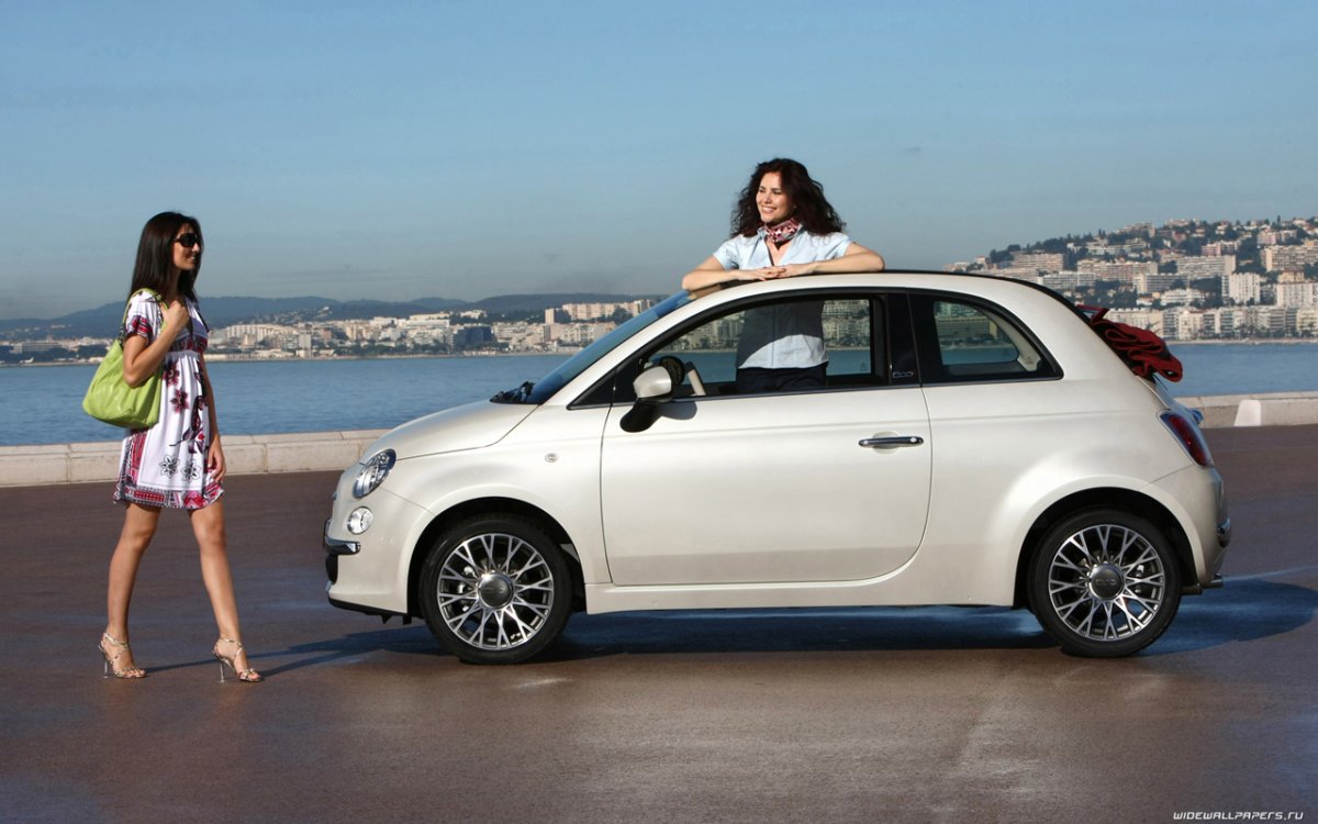 Fiat 500c женская