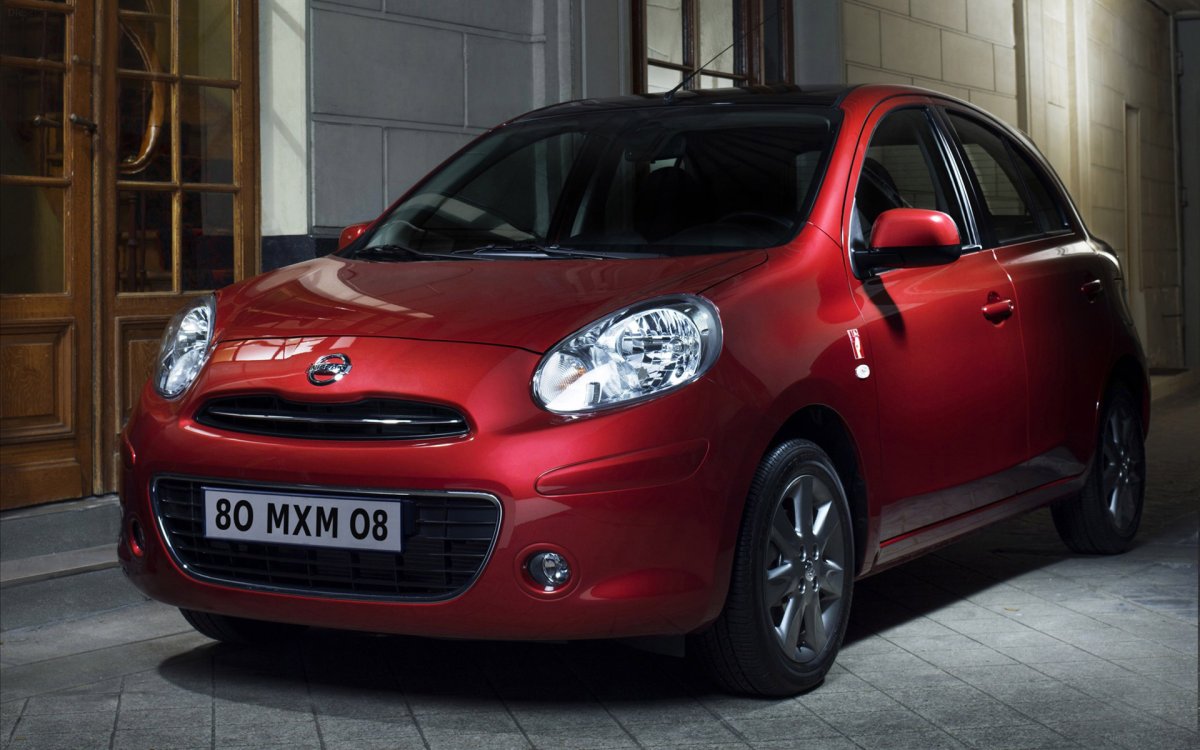 Nissan Micra 2012 Red