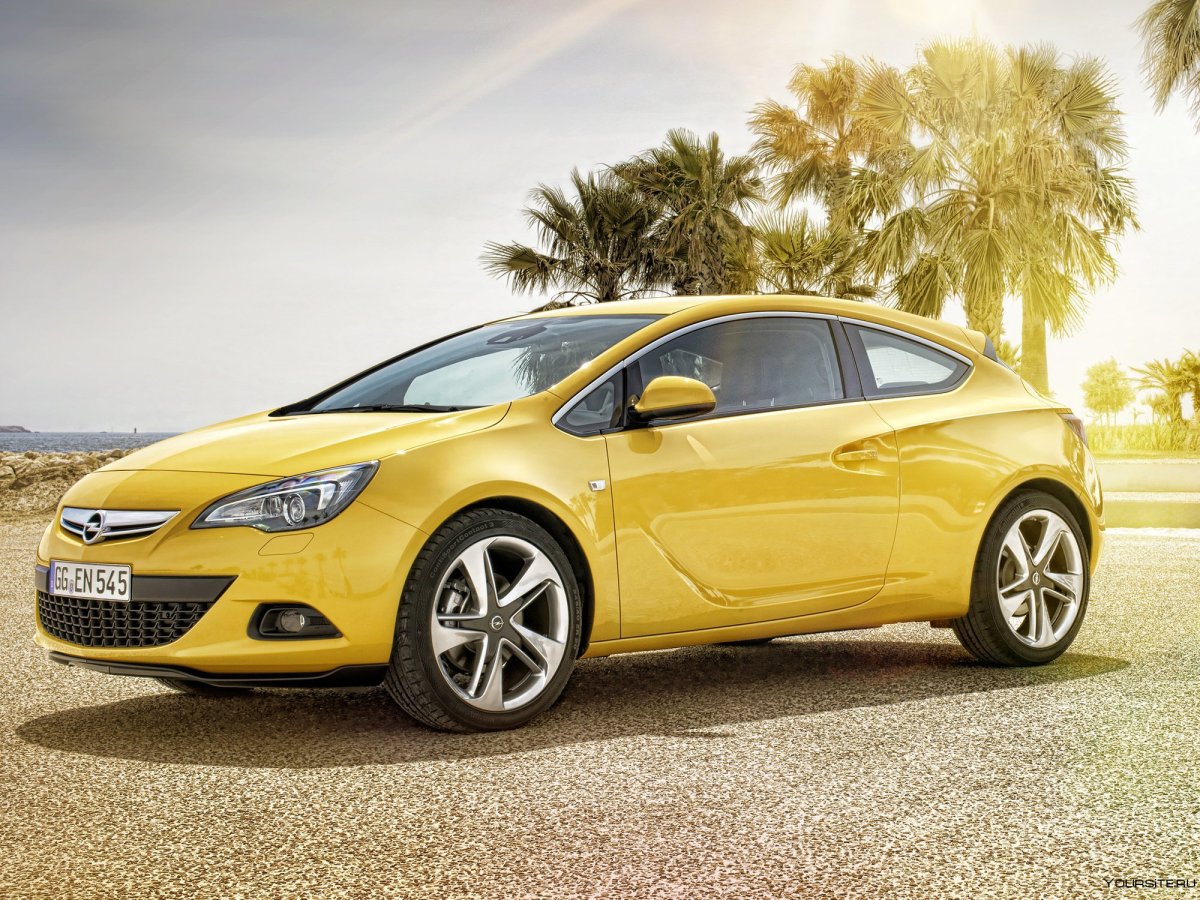 Opel Astra GTC 2011