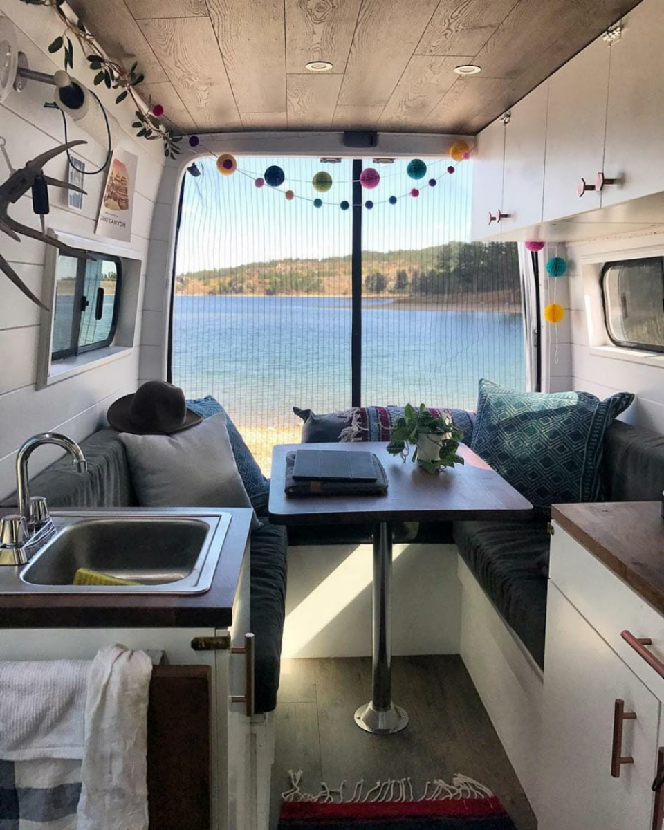Автодом Camper van