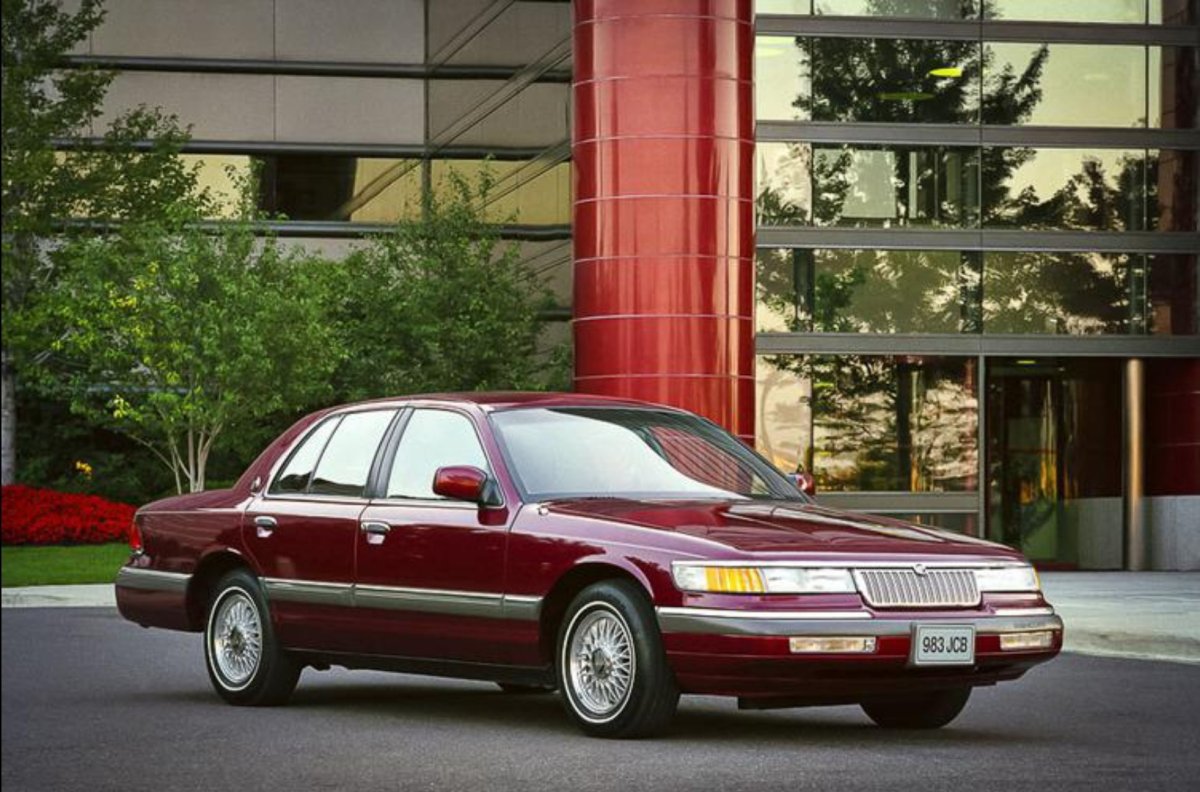 Mercury Grand Marquis 2010