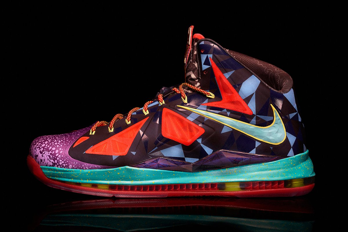 LEBRON James Nike