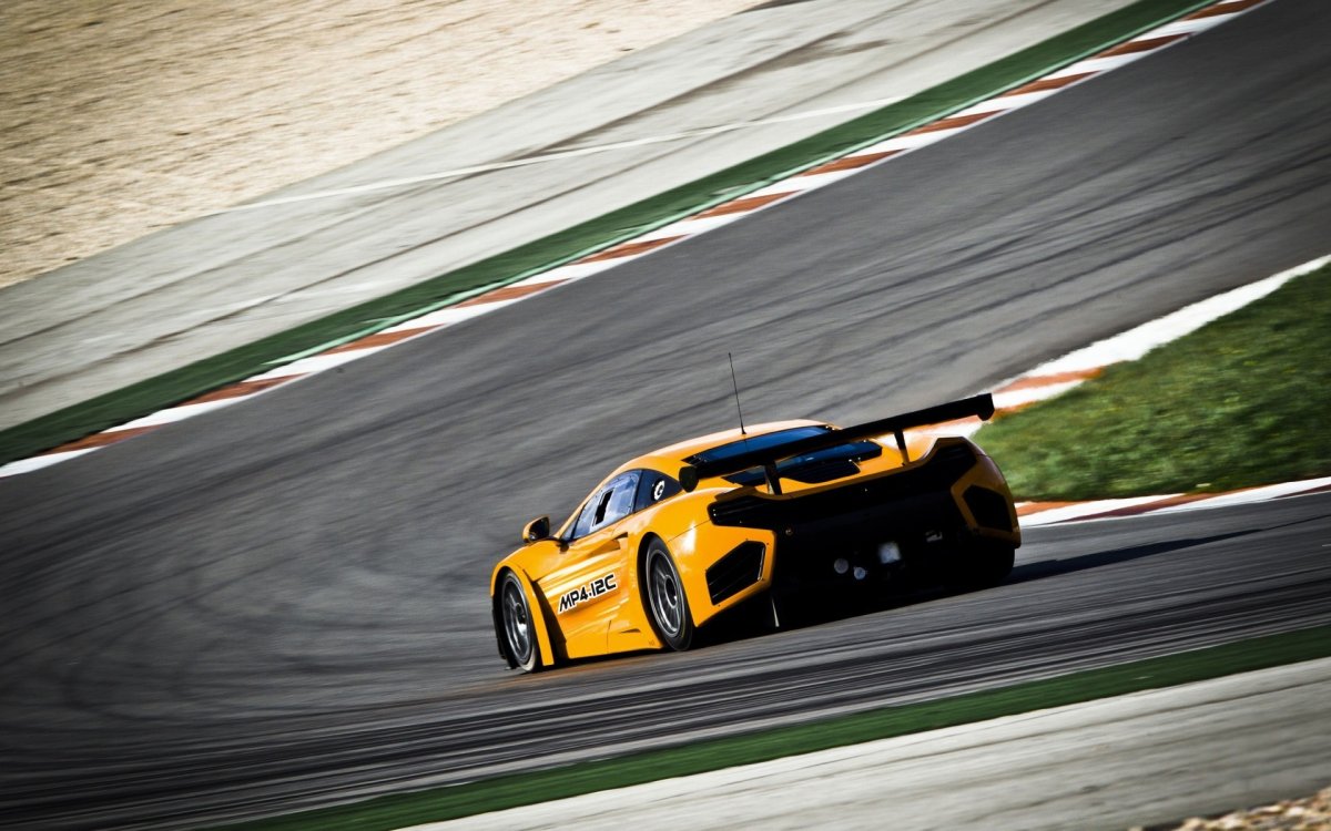 MCLAREN 12c gt3