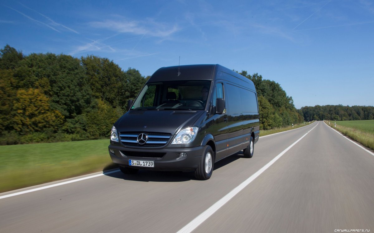Mercedes-Benz Sprinter 907 фургон