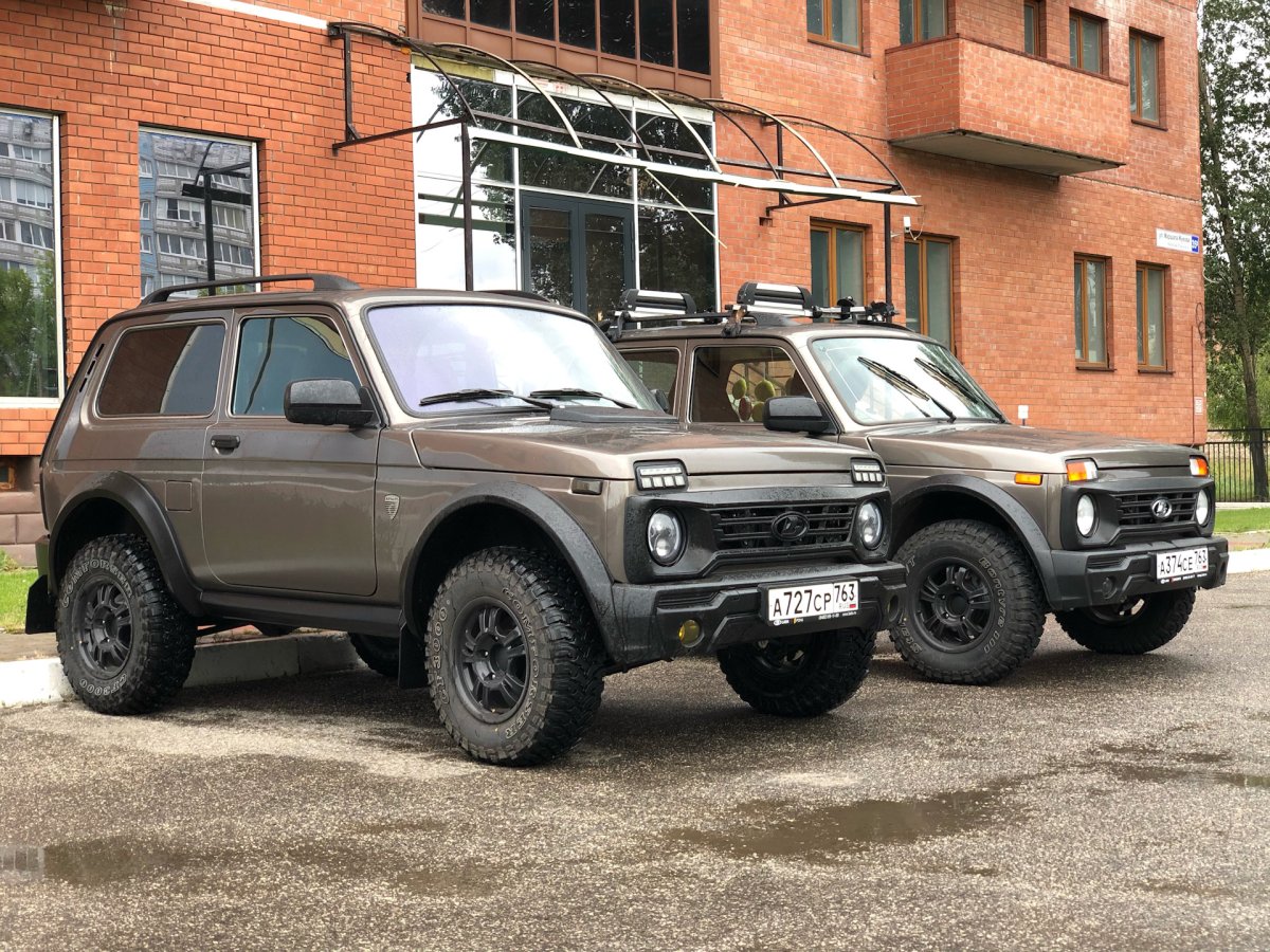 Lada 4x4 Bronto