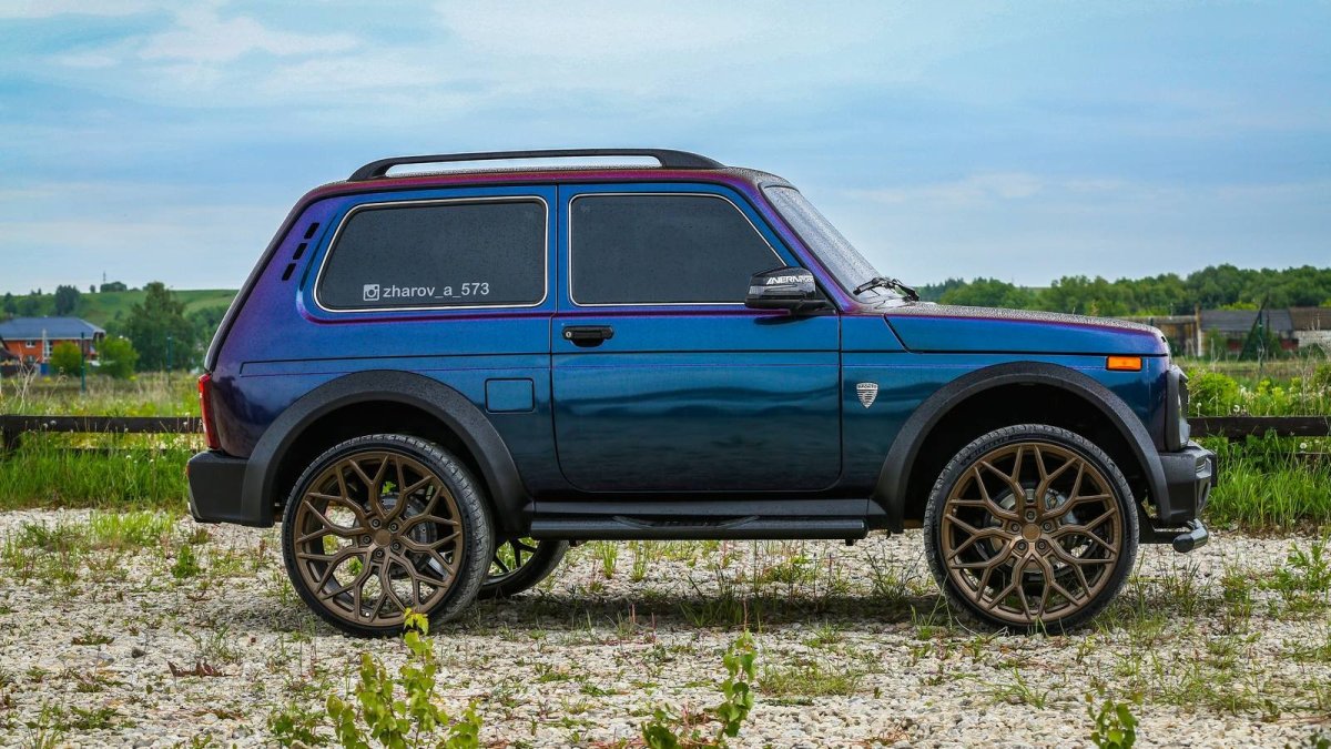 Нива Бронто r20