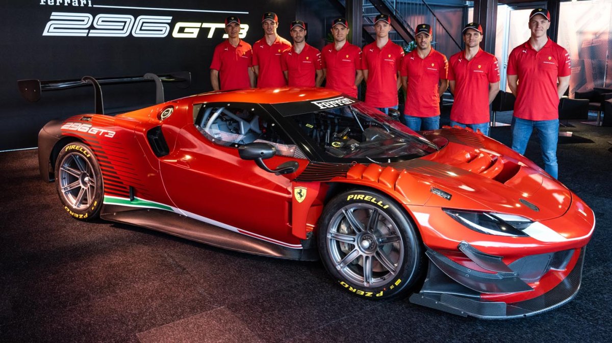 Ferrari 488 2023
