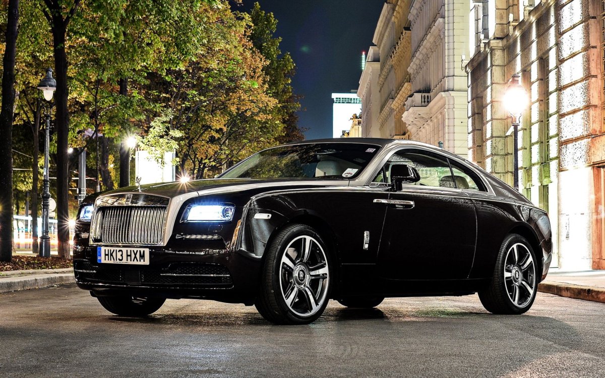 Автомобили Rolls-Royce Wraith