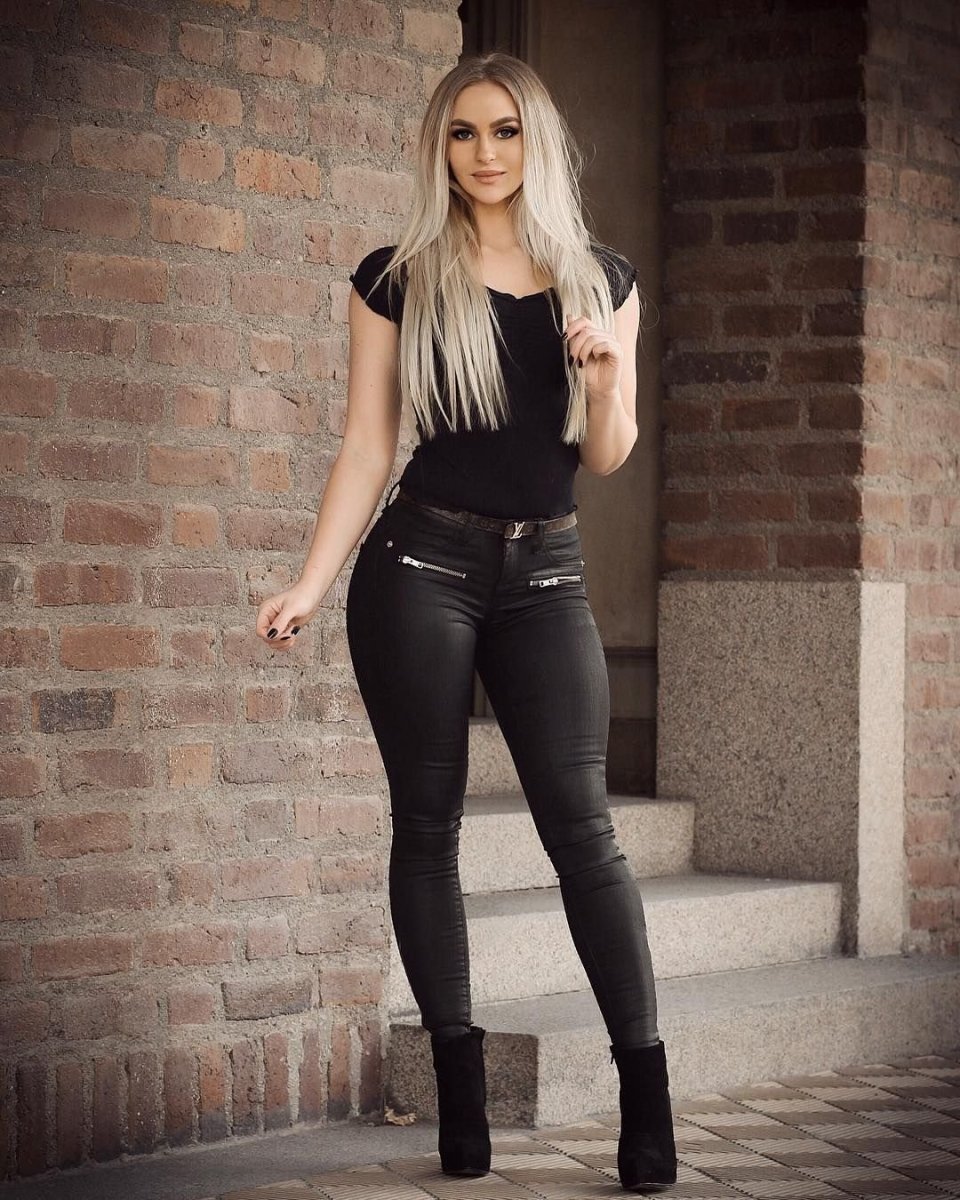 Шведская фитоняшка Anna Nyström