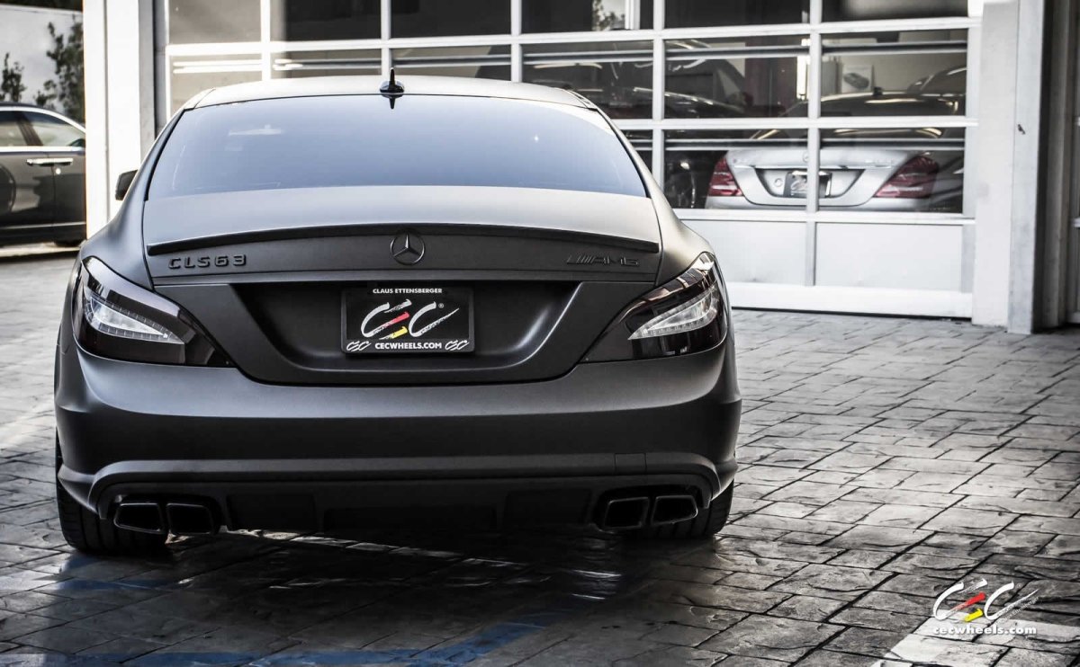 Mercedes Benz CLS 63 AMG матовая