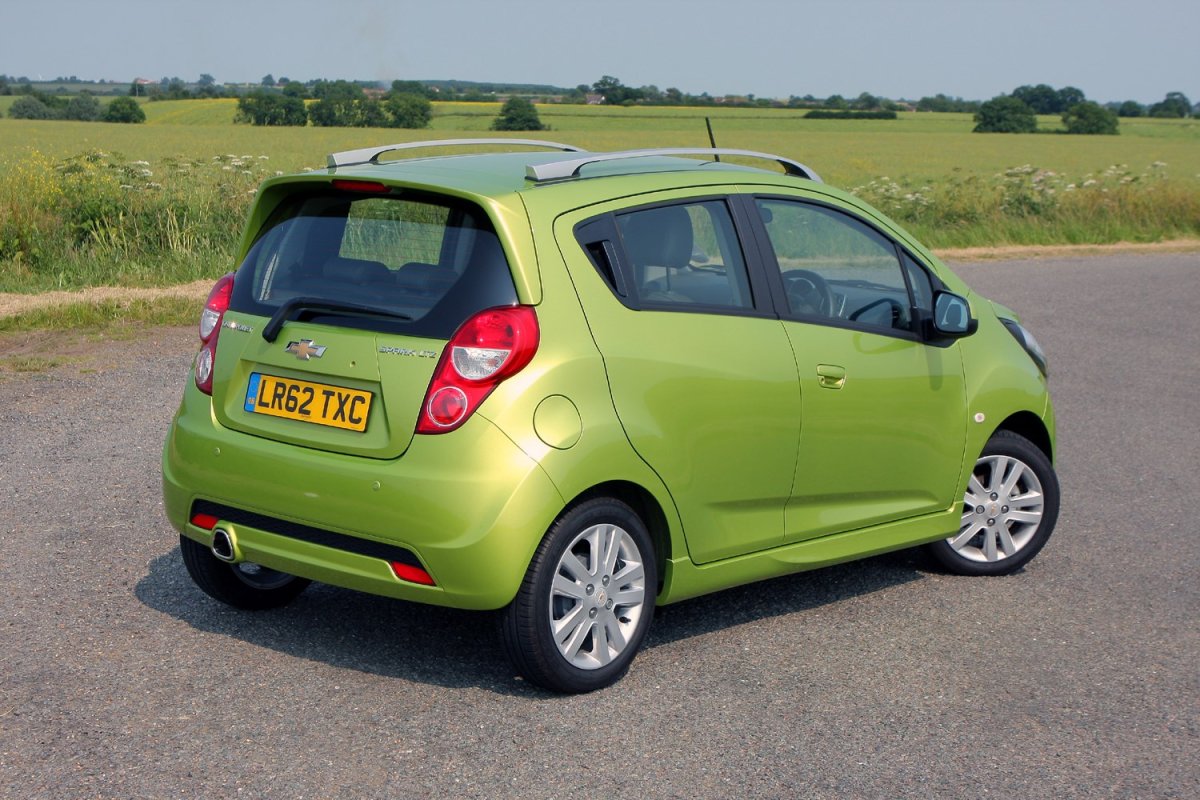 Chevrolet Spark хэтчбек