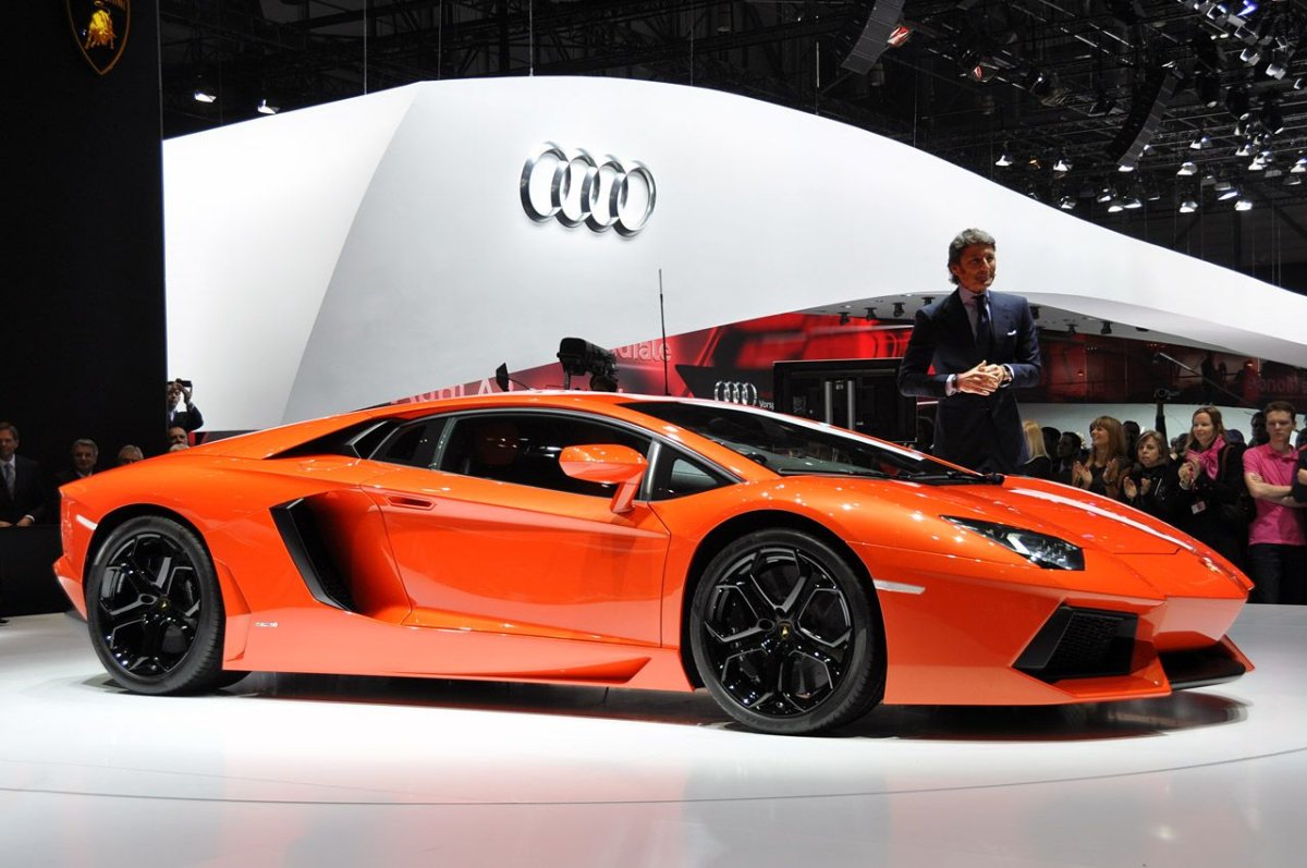 Lamborghini Aventador lp700-4 2012