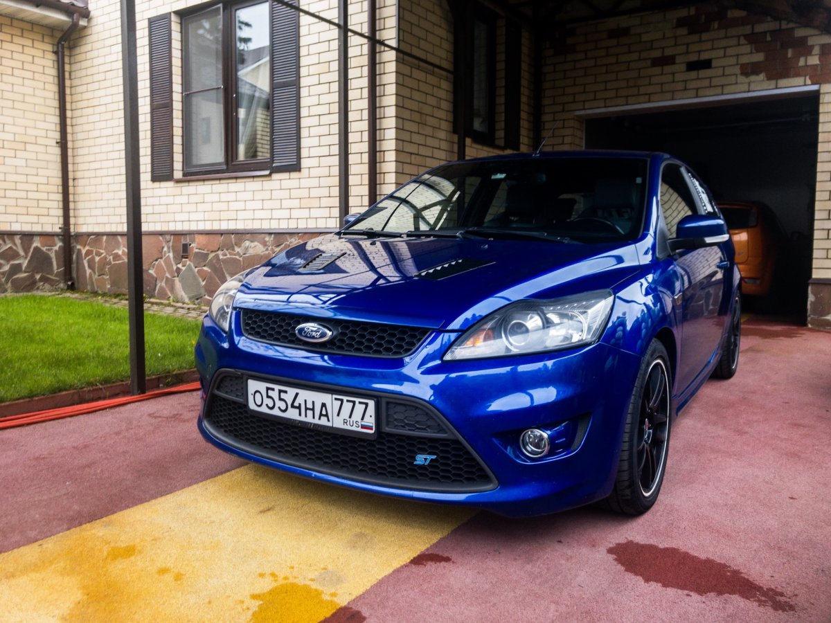 Ford Focus 2 синий