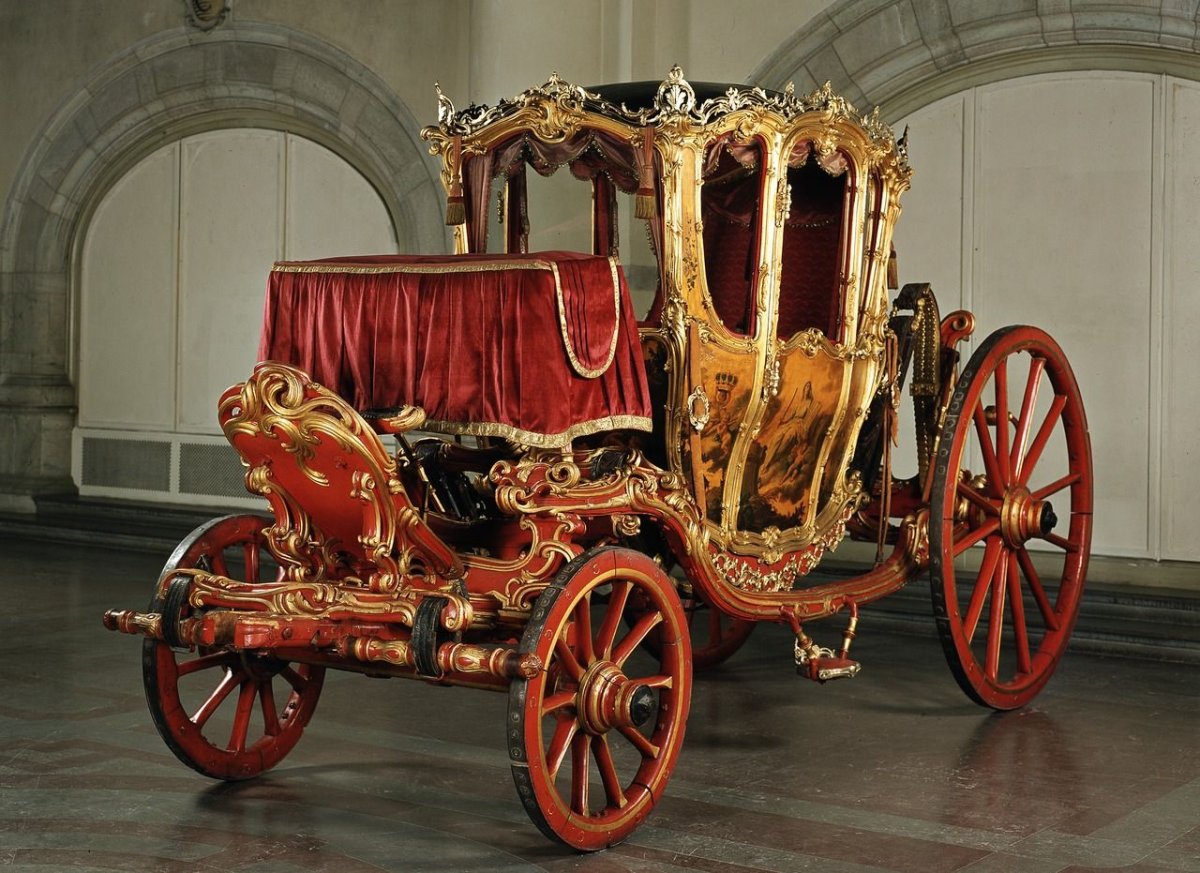 Королевская карета Франции 19 века