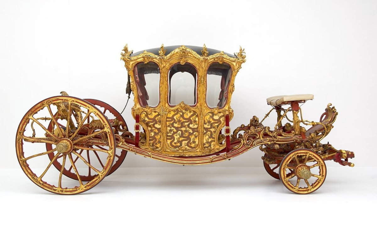 Королевская карета Франции 19 века
