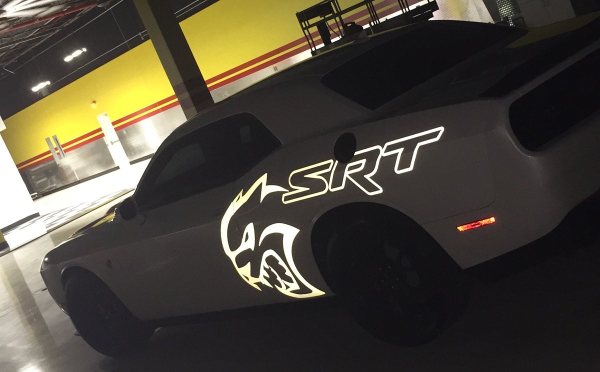 Dodge Hellcat Challenger (zelimkhanshm) наклейки