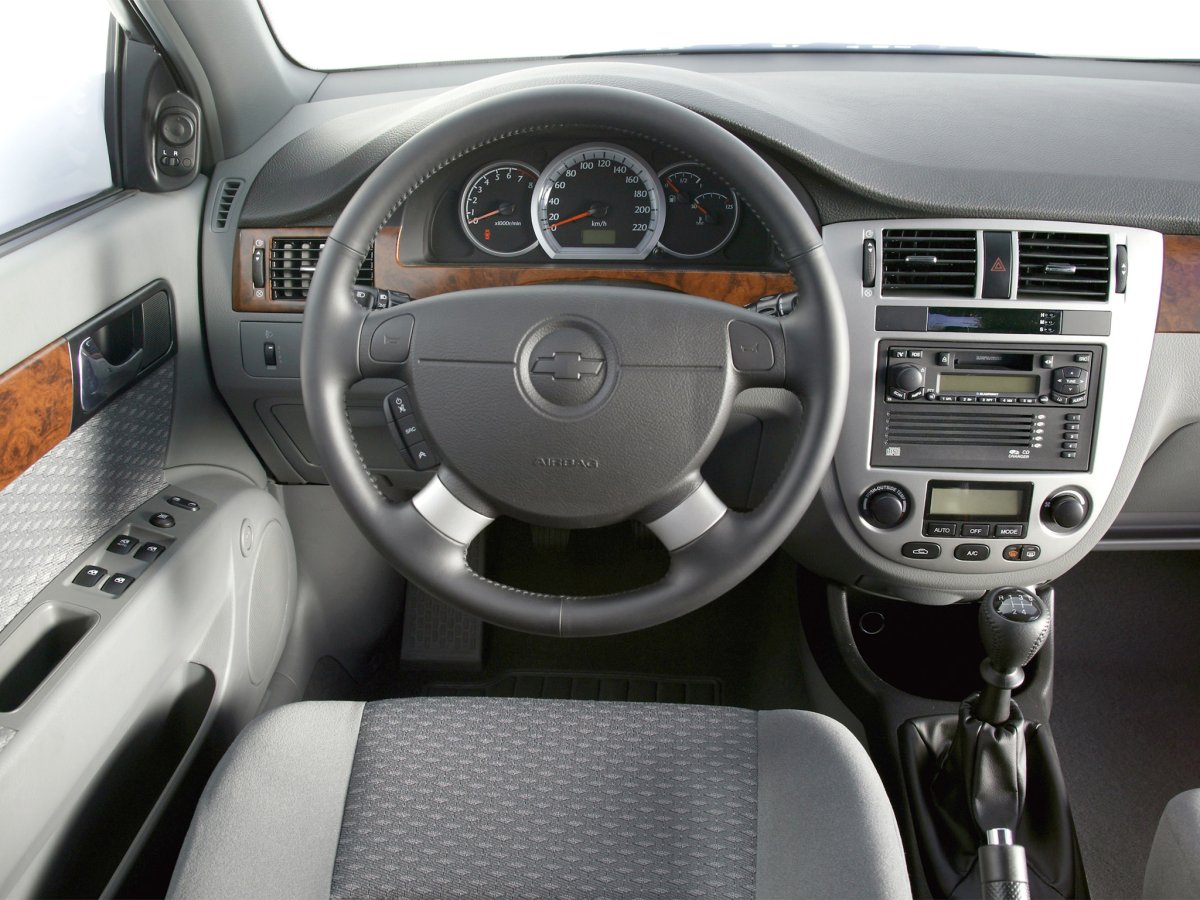 Chevrolet Lacetti 2012 салон