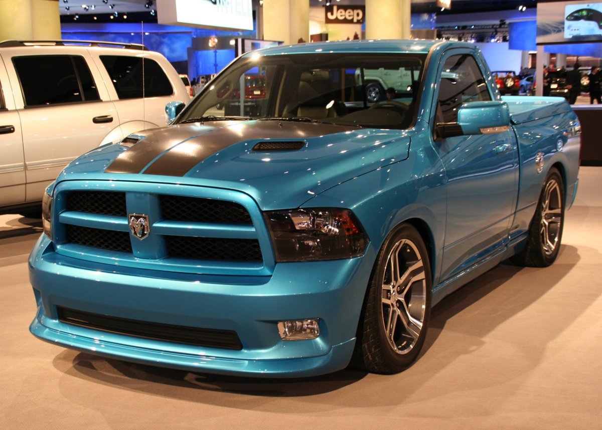 Dodge Ram 4 Bonnet Tuning