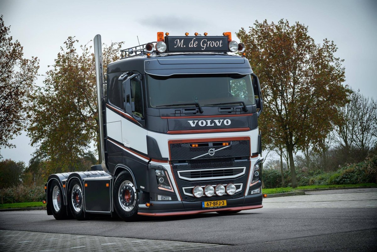 Грузовик Volvo FH 13