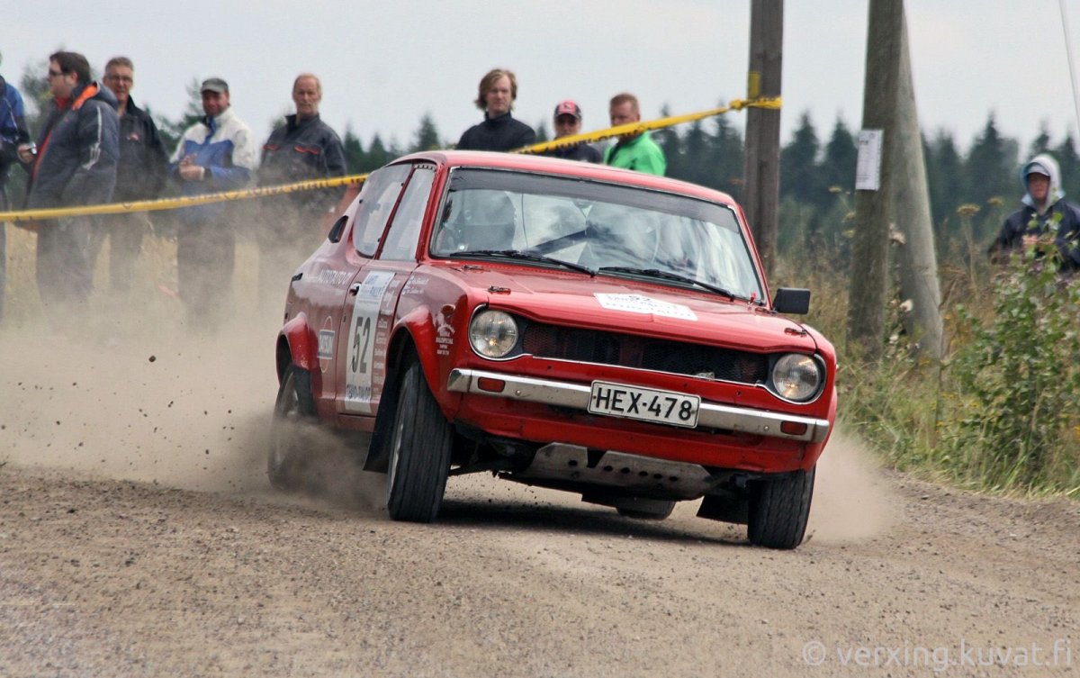 Datsun 100a Rally car