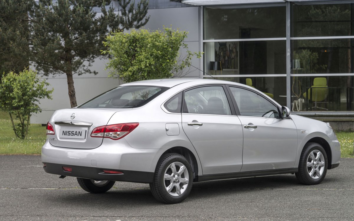 Nissan Almera 2013