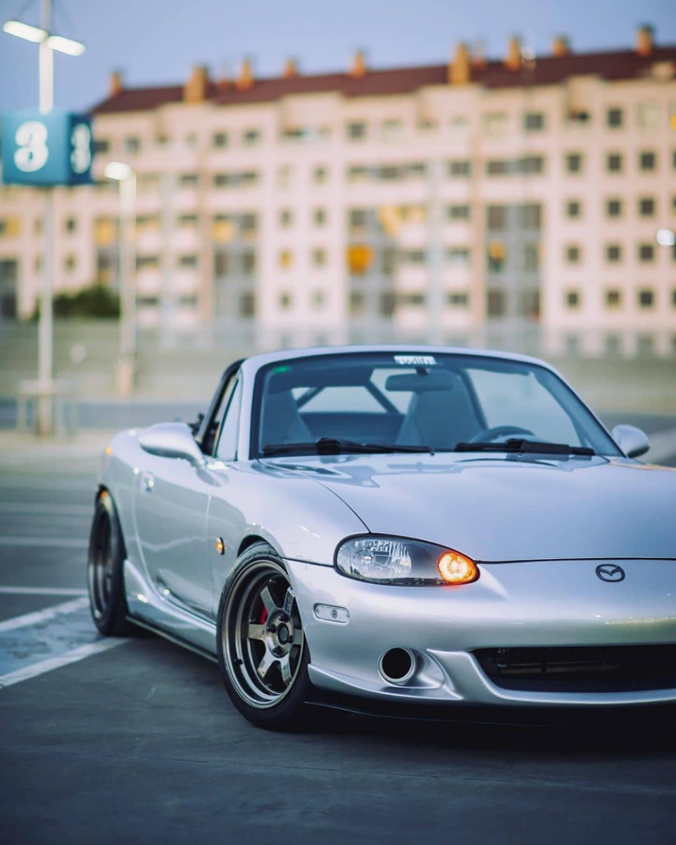 Mazda mx5 Миата