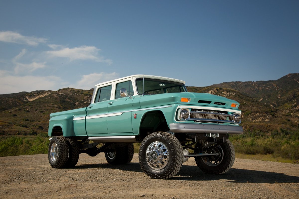 Chevrolet k30 Crew Cab Lifted