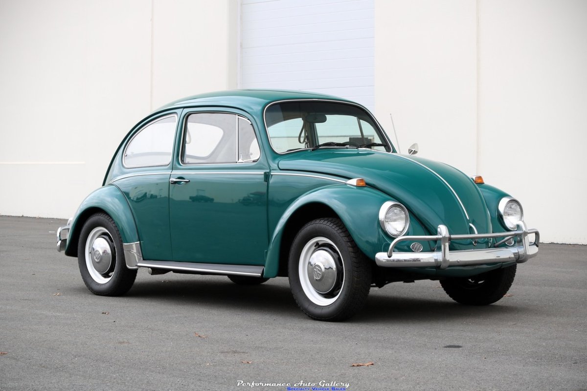 Volkswagen Beetle sedan