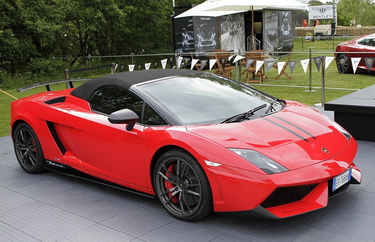 Lamborghini Gallardo Spyder Performante lp570-4 Red