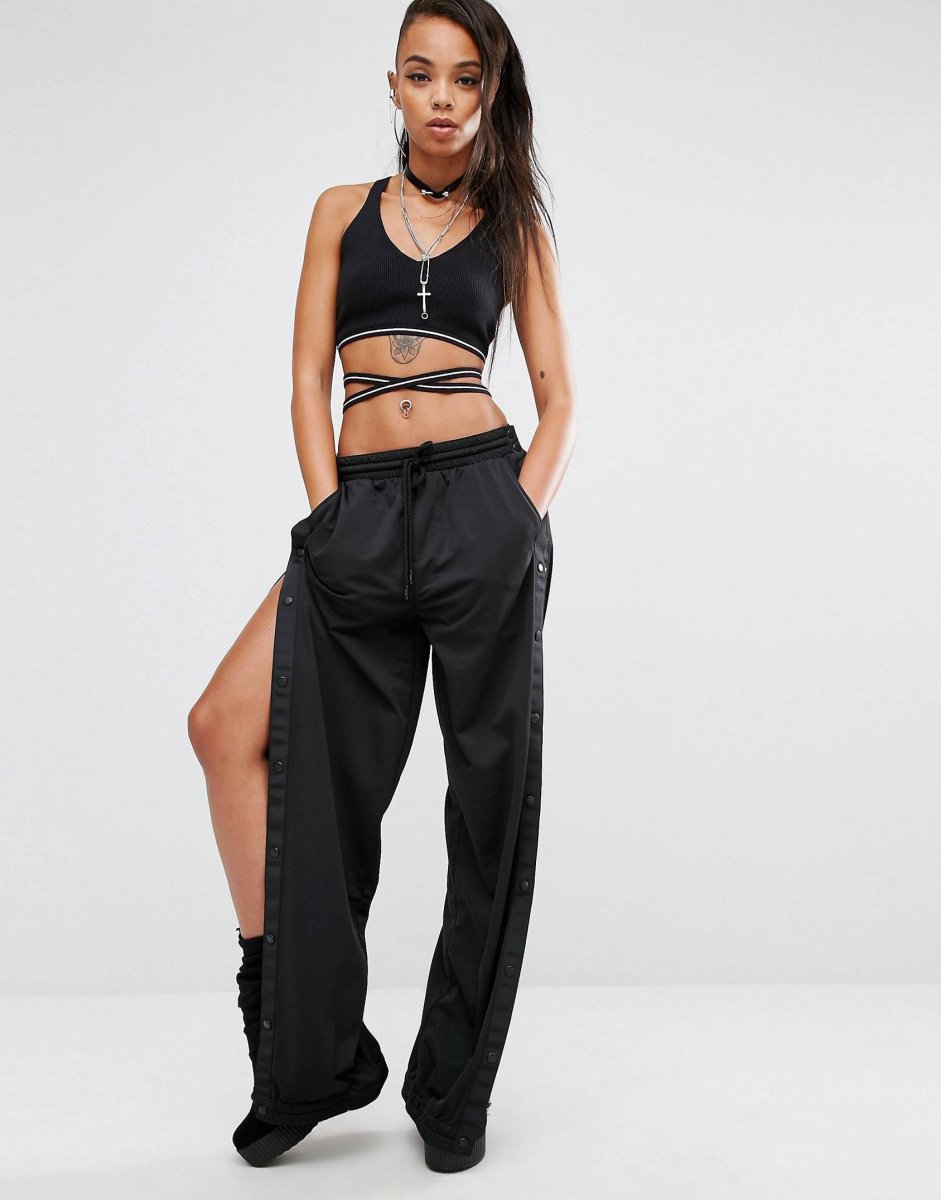 Брюки на клепках Пума Фенти