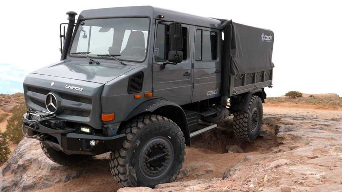 Mercedes Unimog 5032