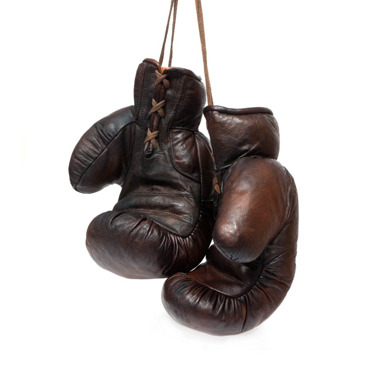 Старые боксерские перчатки