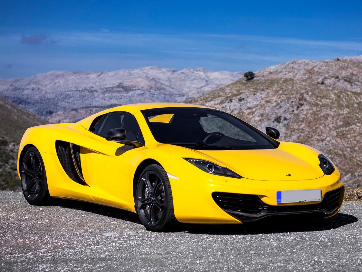 MCLAREN mp4-12c