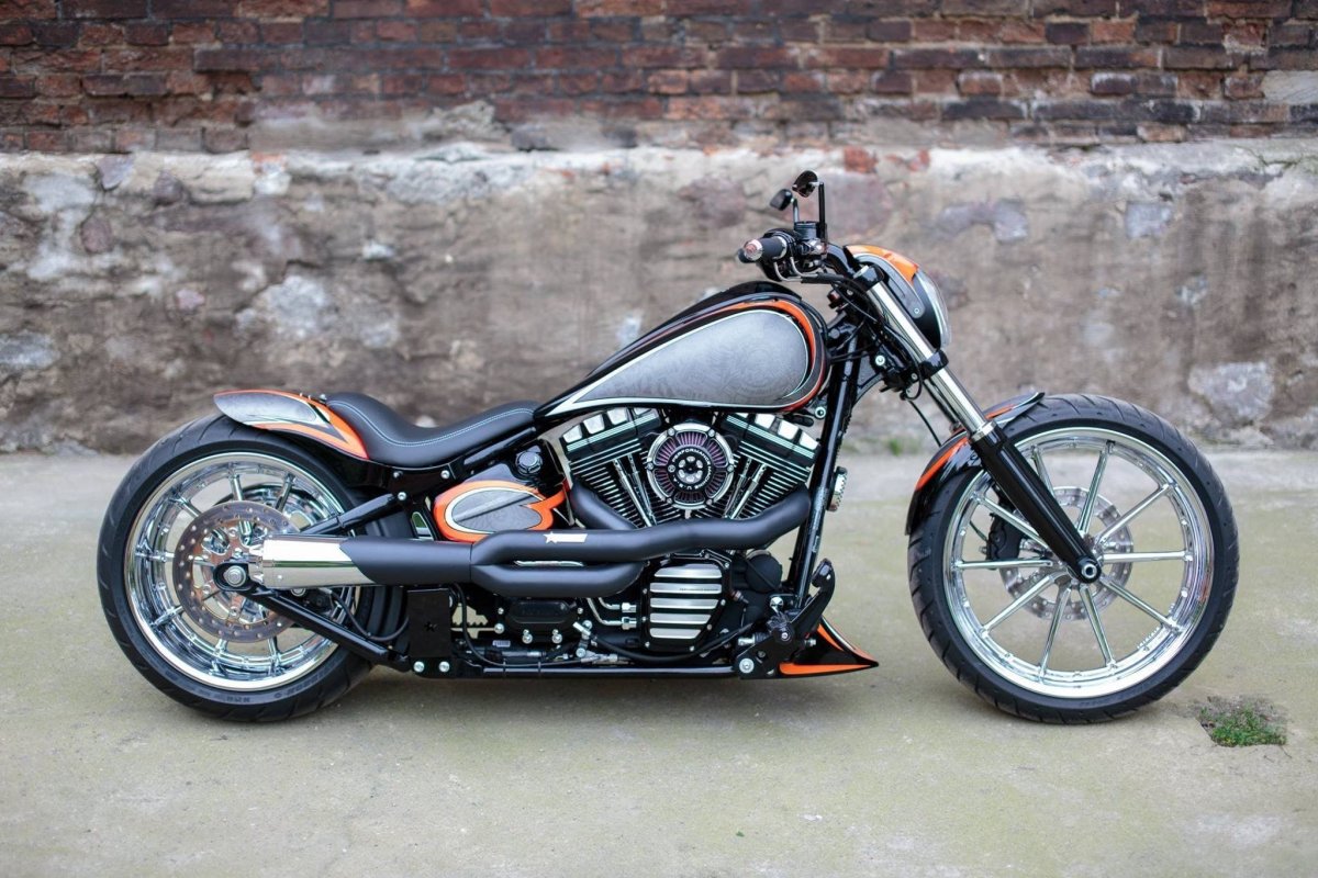 Мотоцикл Harley-Davidson Softail Breakout