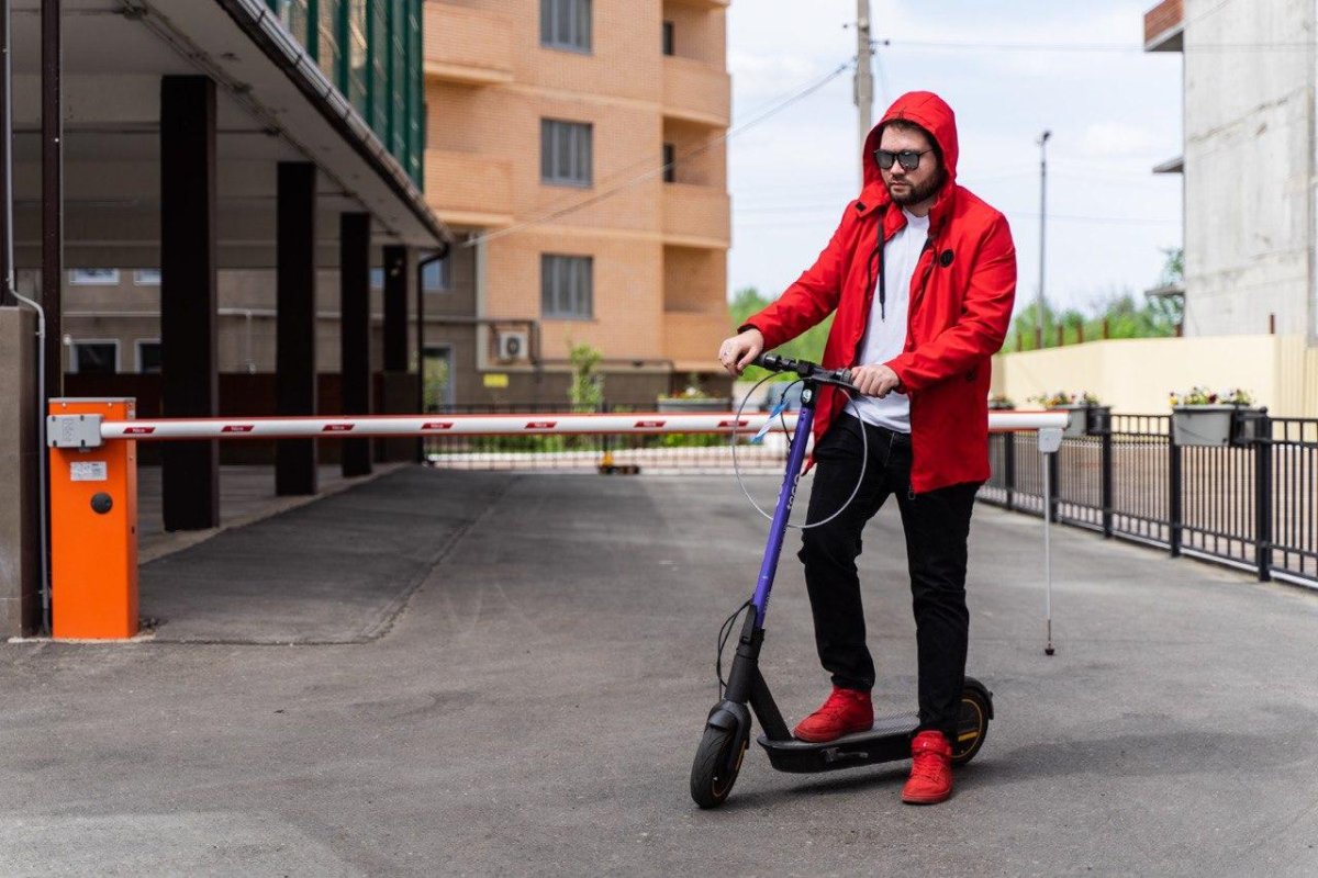 Redlight самокаты кикшеринг