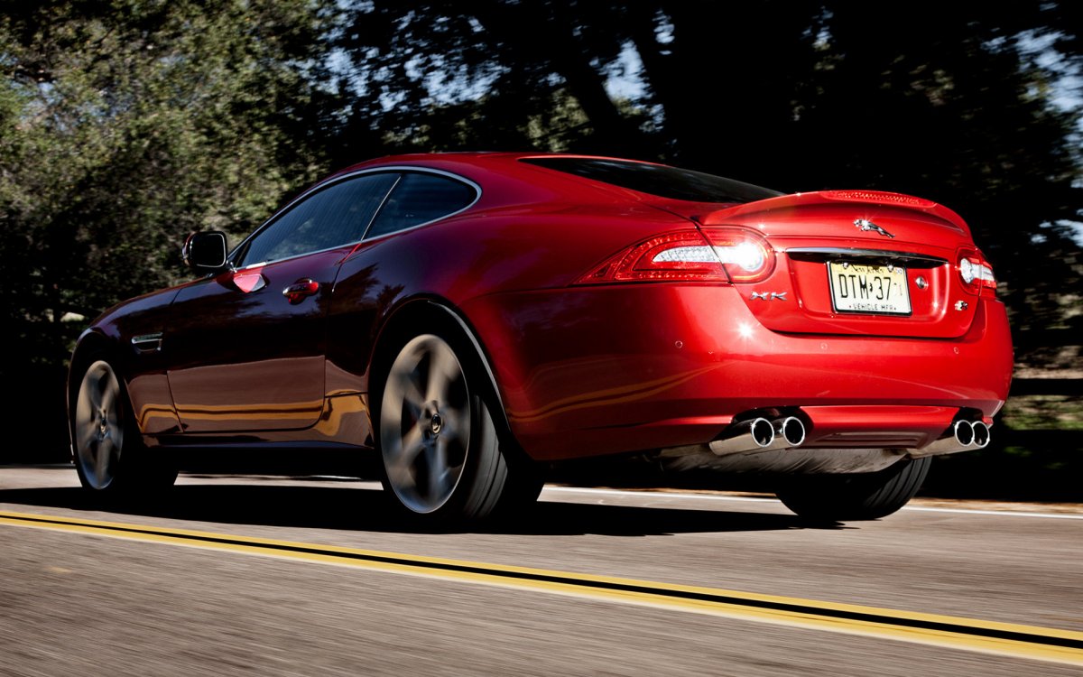 Jaguar XK Coupe 2011