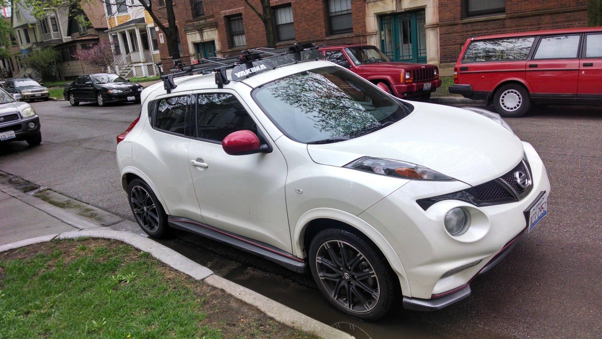 Ниссан Джук белая крыша