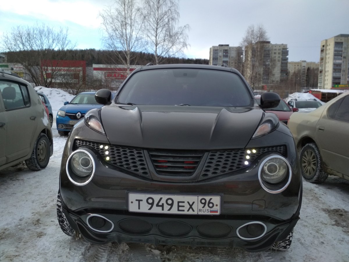 Накладки на капот Nissan Juke