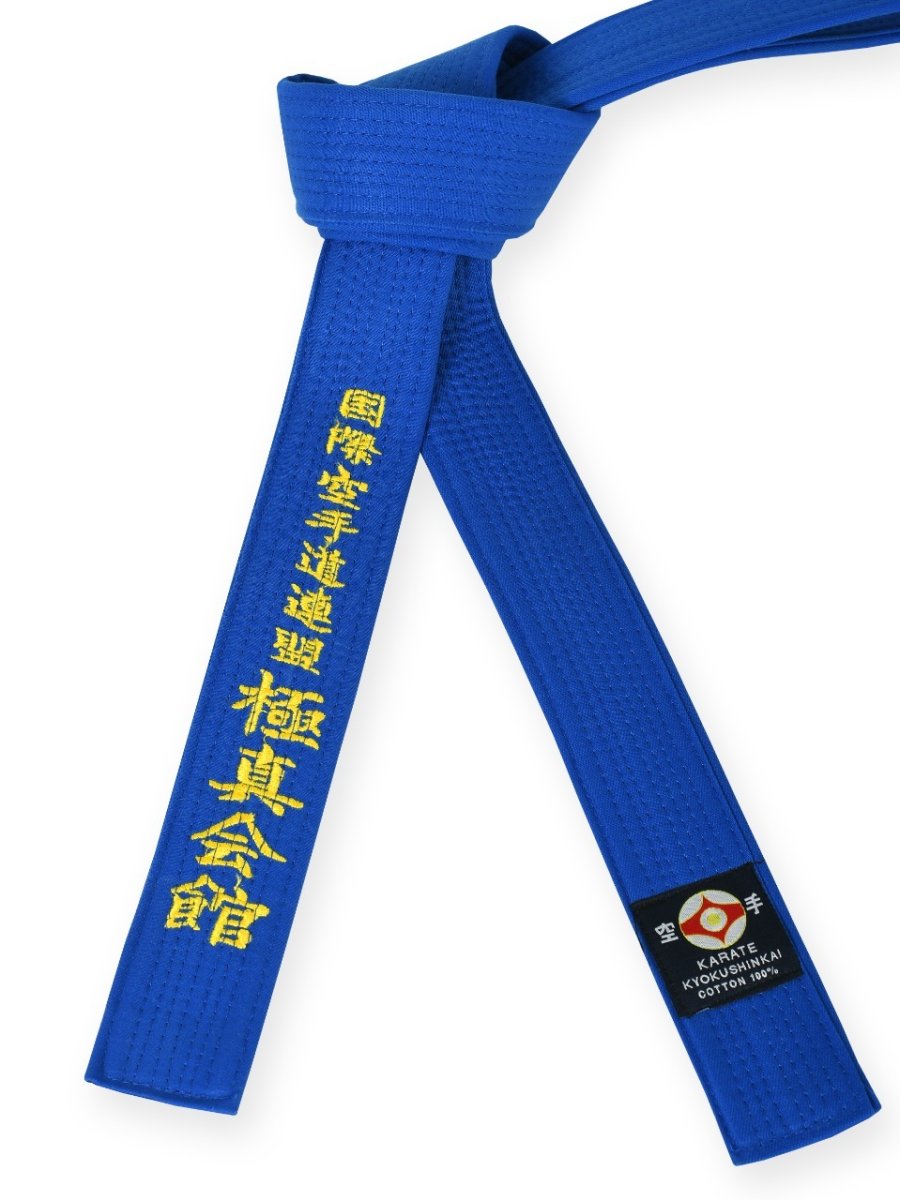 Синий пояс карате