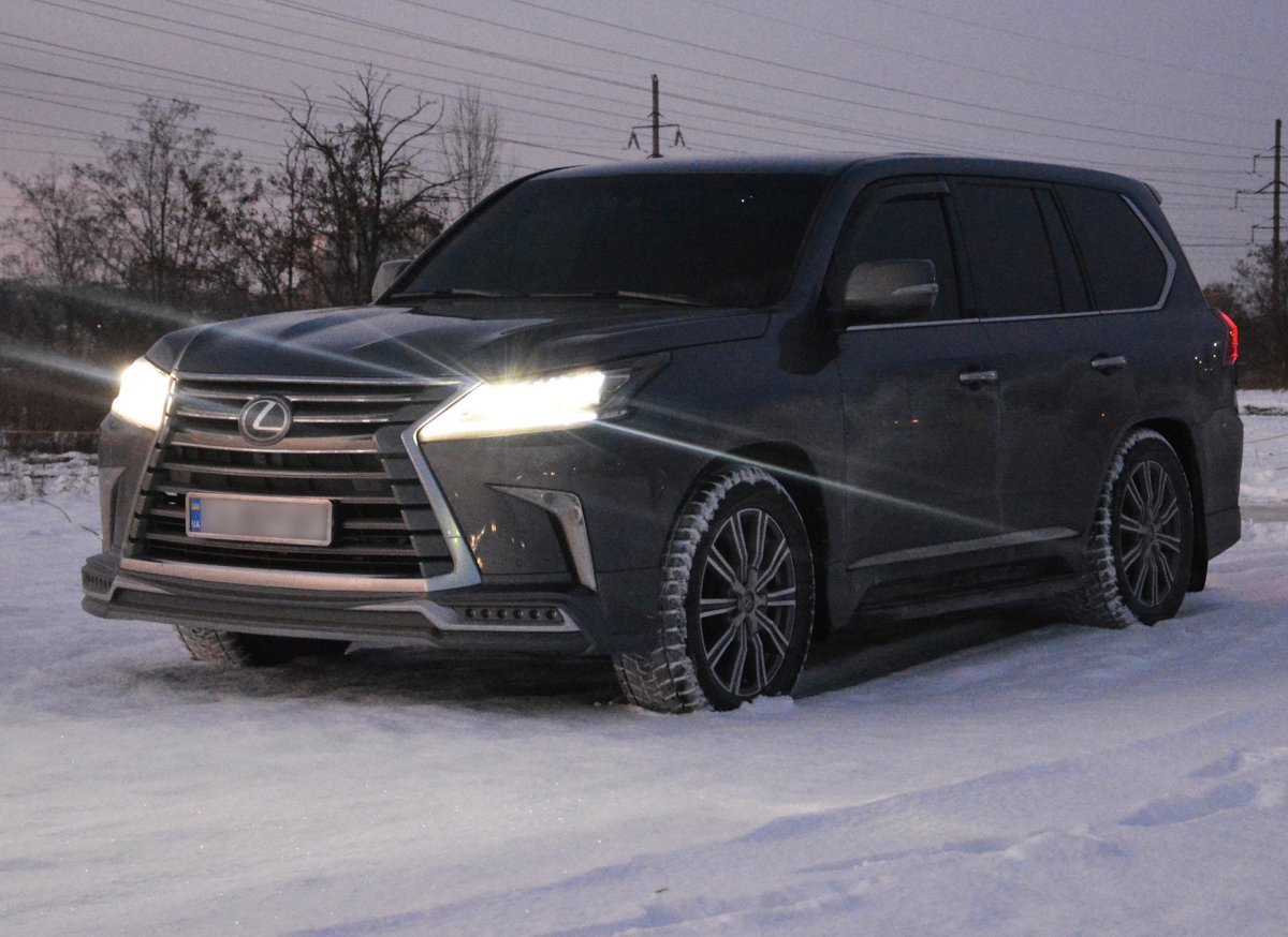 Lexus LX 570 тонированный