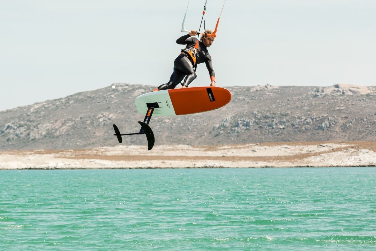 Кайтсерфинг гидрофойл