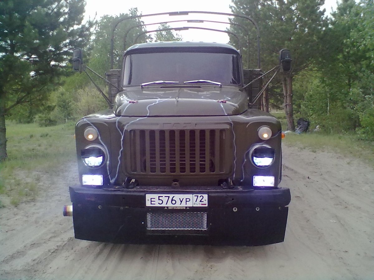 ГАЗ 3307 самосвал салон