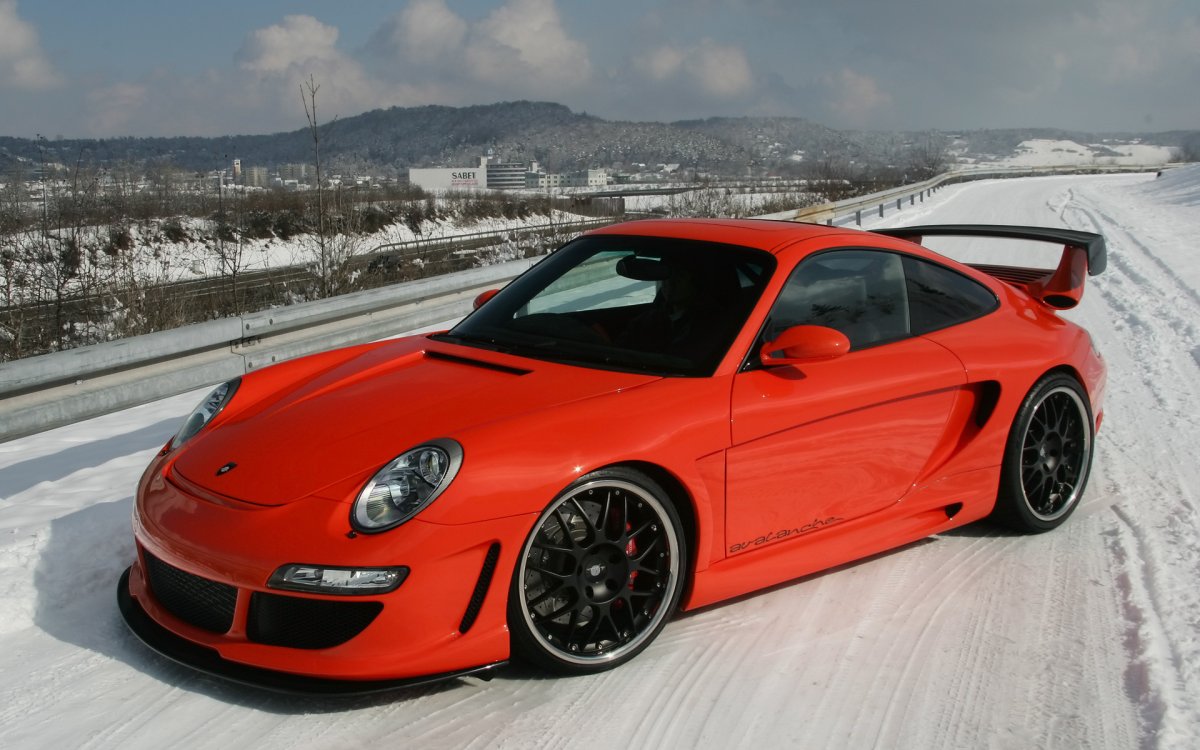 Porsche 911 красный